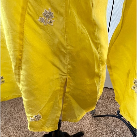Calypso St. Barth 100% beautiful yellow silk & sequin top! - Picture 9 of 13